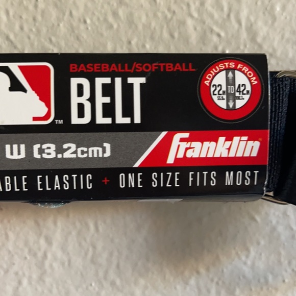 Adjustable Elastic baseball/softball Belt - Picture 3 of 3